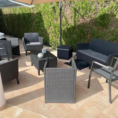 Willa Sany:10 Pers Maison 200m2 Piscine , Jacuzzi