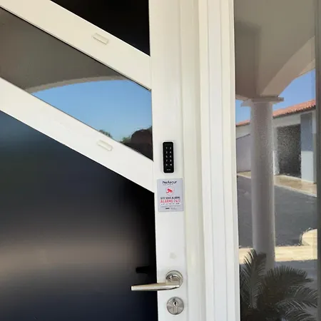 Villa Sany:10 Pers Maison 200m2 Piscine , Jacuzzi