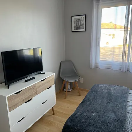 Sany:10 Pers Maison 200m2 Piscine , Jacuzzi * Narrosse