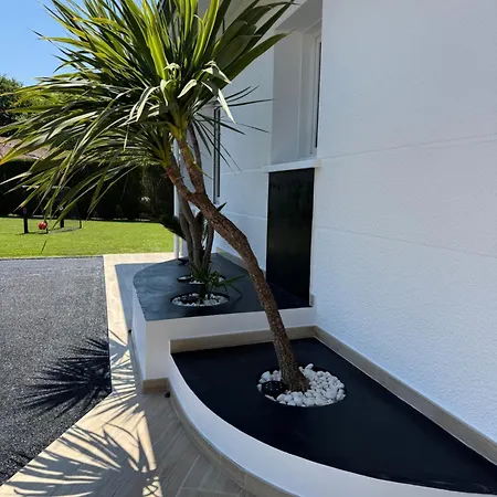 Sany:10 Pers Maison 200m2 Piscine , Jacuzzi *