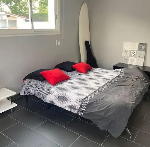 Sany:10 Pers Maison 200m2 Piscine , Jacuzzi Villa Narrosse