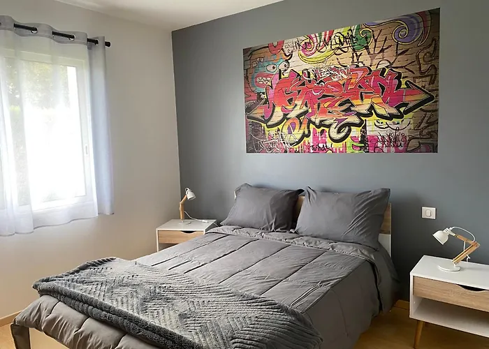 Villa Sany:10 Pers Maison 200m2 Piscine , Jacuzzi