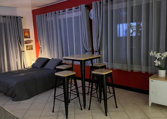 Villa Sany:10 Pers Maison 200m2 Piscine , Jacuzzi