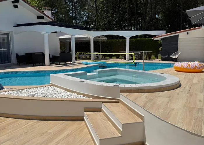 Villa Sany:10 Pers Maison 200m2 Piscine , Jacuzzi *