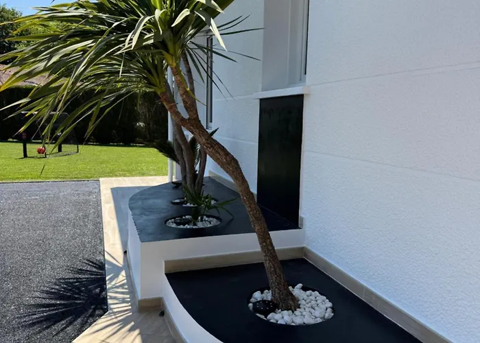 Sany:10 Pers Maison 200m2 Piscine , Jacuzzi *